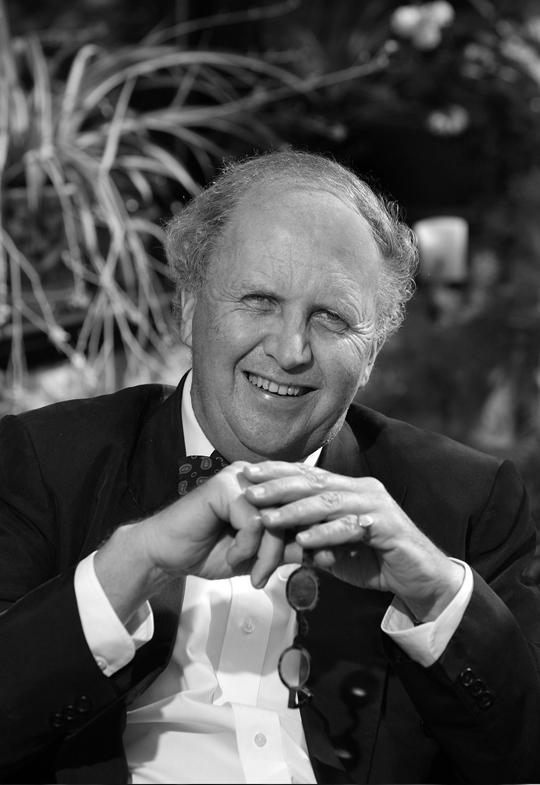 Alexander McCall Smith